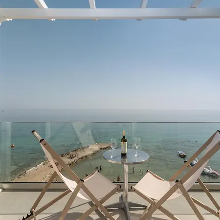 Hotel Golden Coast