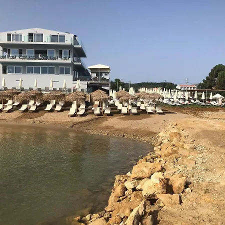 Golden Coast Hotel