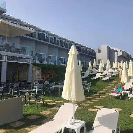 Golden Coast Hotel