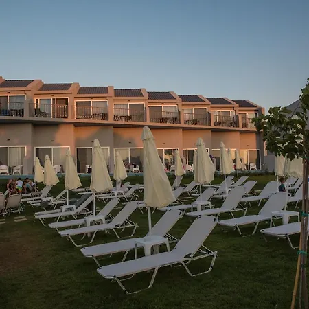 Golden Coast 4* Kypseli