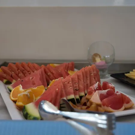Golden Coast Hotel 4*